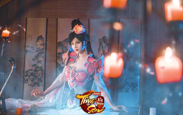 《蜀山奇侠》手游中coser@露兒大魔王的唐门角色扮演，惊艳全场！_萌VLOG