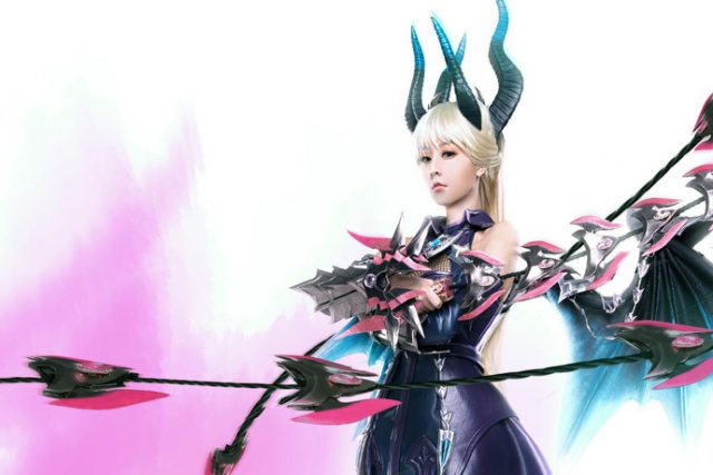 图片[2]_英姿飒爽的链刃师！Coser Cindy游《洛奇》_萌VLOG