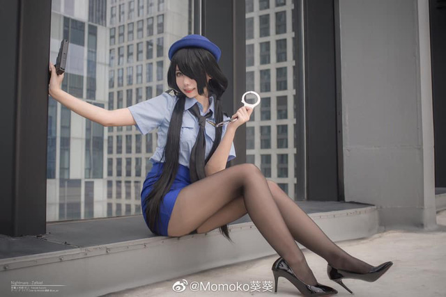Coser Momoko葵葵演绎《约会大作战》中的女警版时崎狂三_萌VLOG