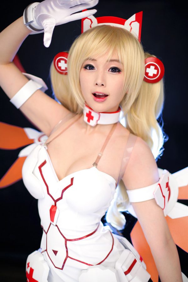 图片[7]_Coser Doremi化身游戏《Lost Saga》中的机器人护士R-Cyber Medic_萌VLOG