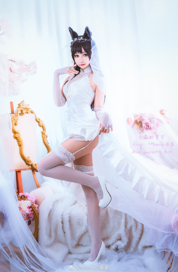 图片[4]_Momoko葵葵化身《碧蓝航线》爱宕 白花舞动展现迷人风采_萌VLOG
