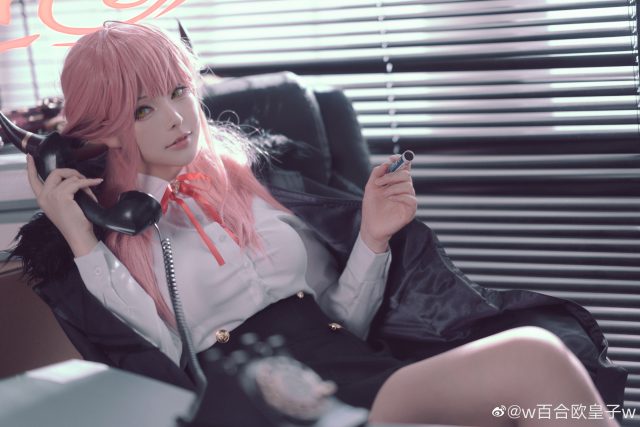 图片[2]_百合欧皇子cos《蔚蓝档案》陆八魔爱露引发热议_萌VLOG