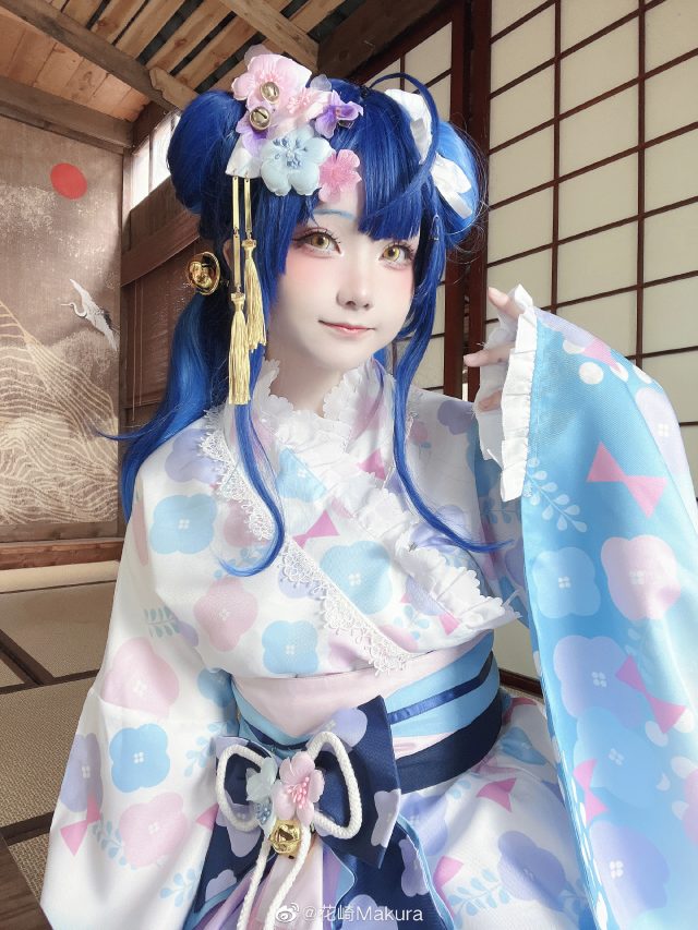 花崎Makura化身天宫心：点亮彩虹的虚拟主播_萌VLOG
