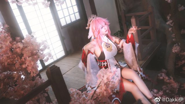 图片[2]_Dakki伊震撼演绎《原神》八重神子：重现神秘宫司风采_萌VLOG