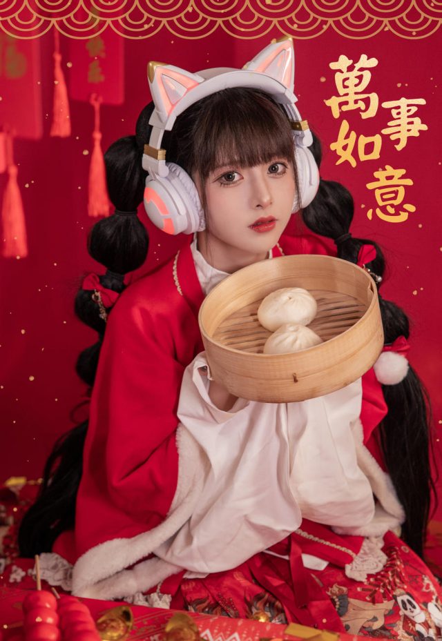 重庆美妹COSER：颜值与才艺齐飞_萌VLOG