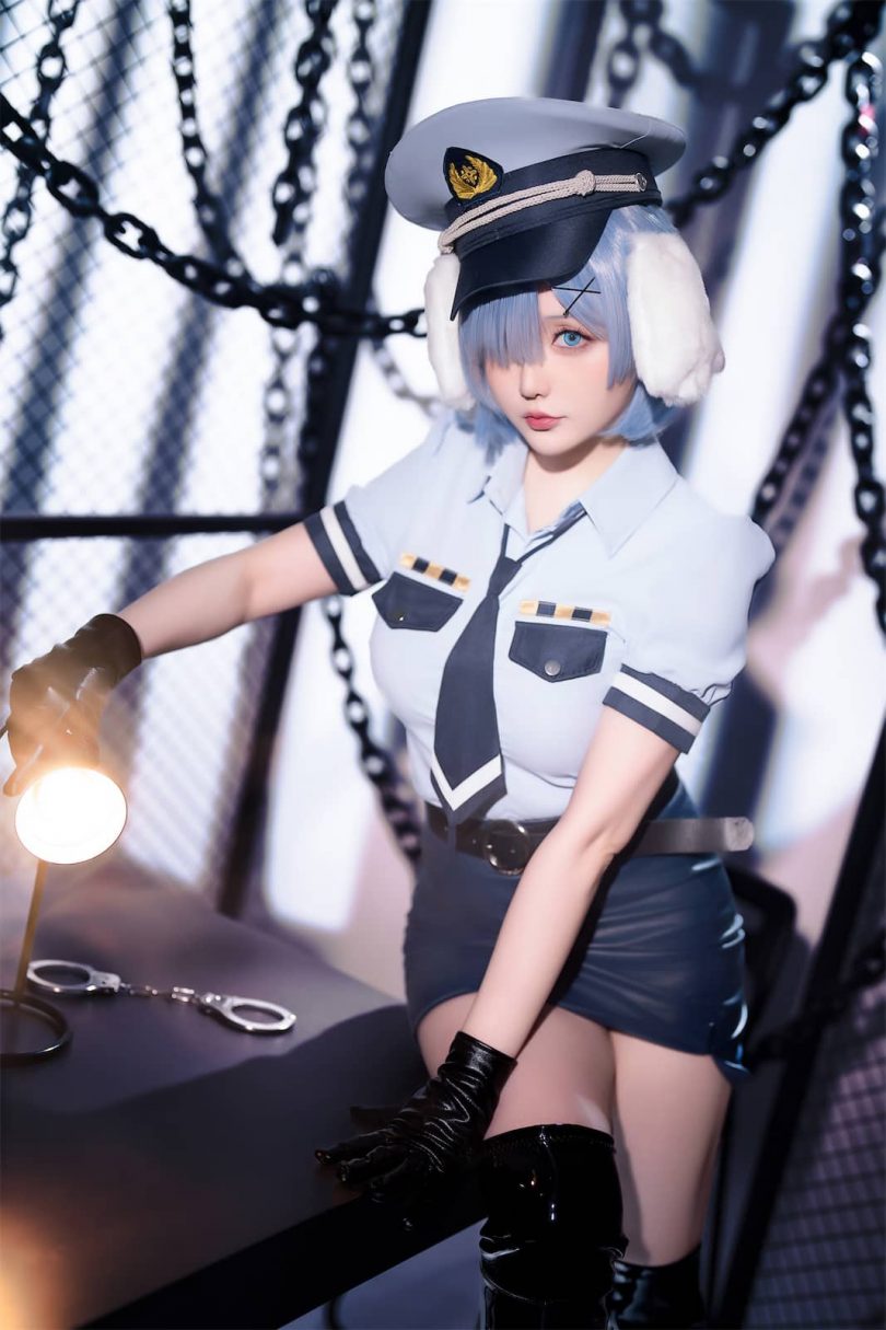 蕾姆新姿态：星之迟迟的狗耳警官COSPLAY_萌VLOG