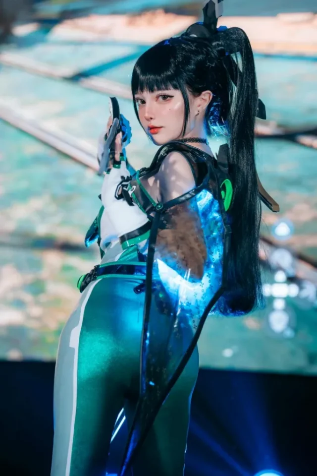 图片[2]_Malaysia Cosplay：Le Josette惊艳复刻《剑星》伊芙角色，点燃狂热粉丝热情_萌VLOG