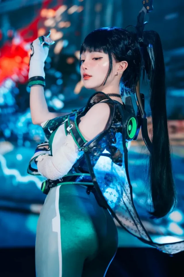 图片[3]_Malaysia Cosplay：Le Josette惊艳复刻《剑星》伊芙角色，点燃狂热粉丝热情_萌VLOG