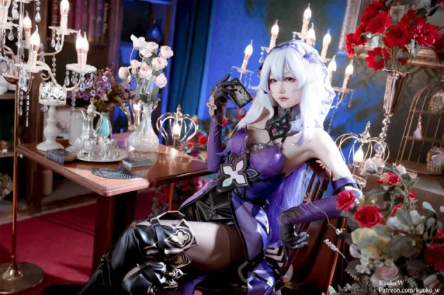 越南女coser Kuuko W演绎神秘优雅记忆女神\\”黑天鹅\\”_萌VLOG