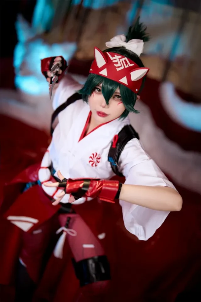 图片[4]_越南Coser ZinieQ生动呈现雾子，完美还原灵狐巫女双重魅力_萌VLOG