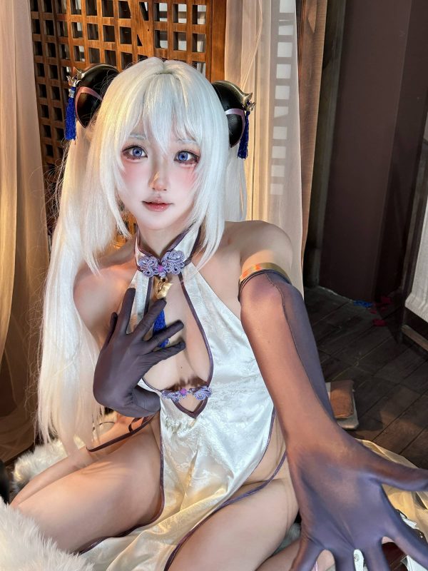 图片[3]_阿包Cosplay兔娘奇尔沙治 白色旗袍中的性感与可爱_萌VLOG