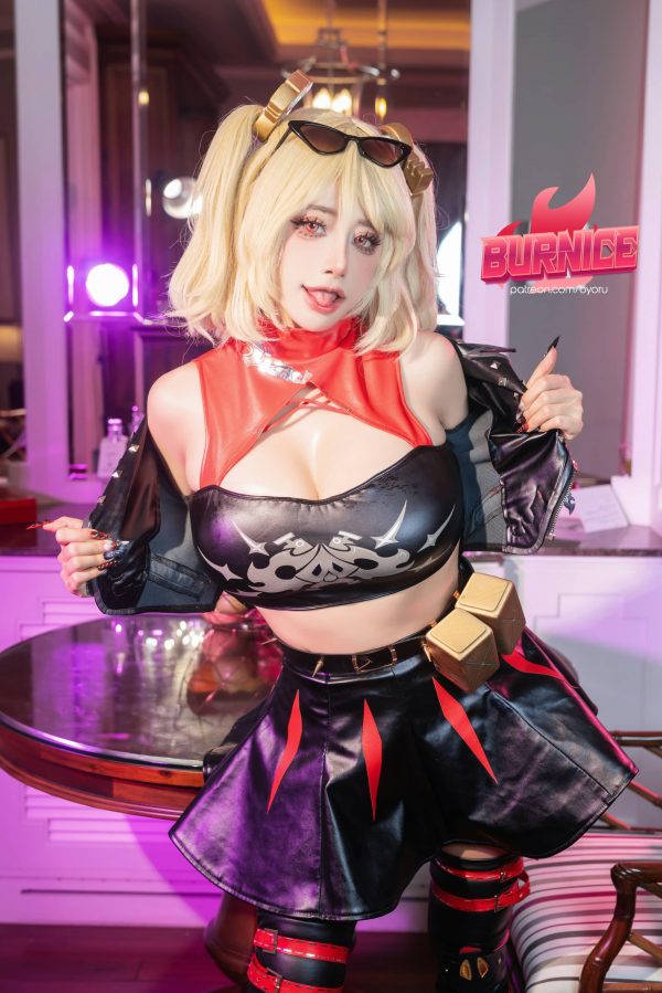 图片[4]_Byoru柏妮思·怀特 COS 绝区零调饮师：展现性感与俏皮_萌VLOG