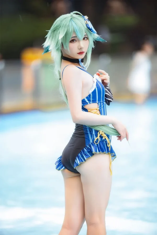 图片[3]_原神砂糖泳装cosplay：展现可爱与性感的双重魅力_萌VLOG